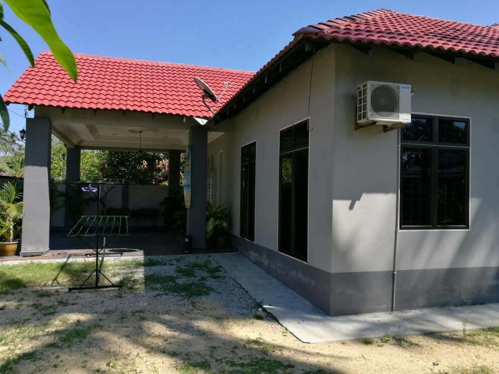 קוטה בארו Relaxs Homestay מראה חיצוני תמונה