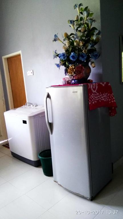 קוטה בארו Relaxs Homestay מראה חיצוני תמונה