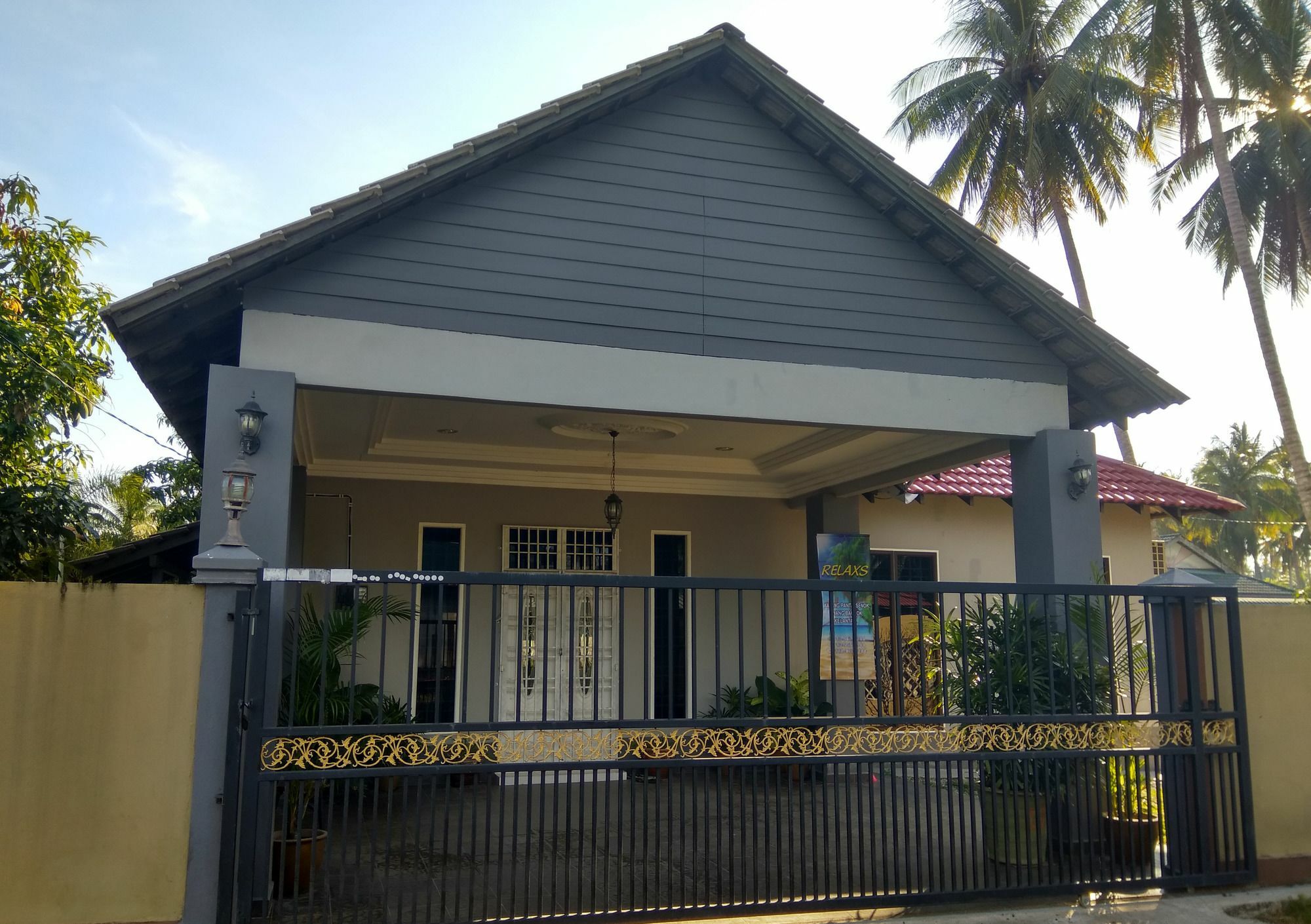 קוטה בארו Relaxs Homestay מראה חיצוני תמונה